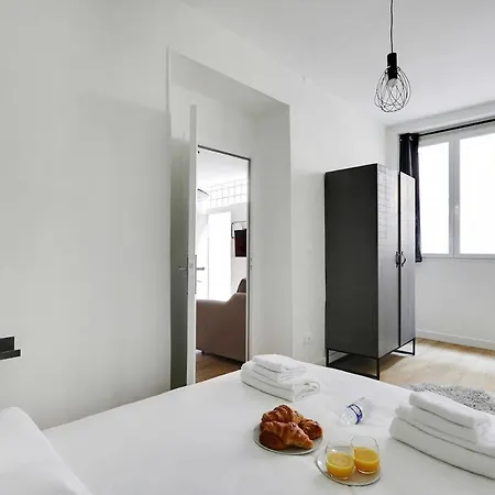 A0# Republic # Marais # 1bedroom # Paris03 # Ac *